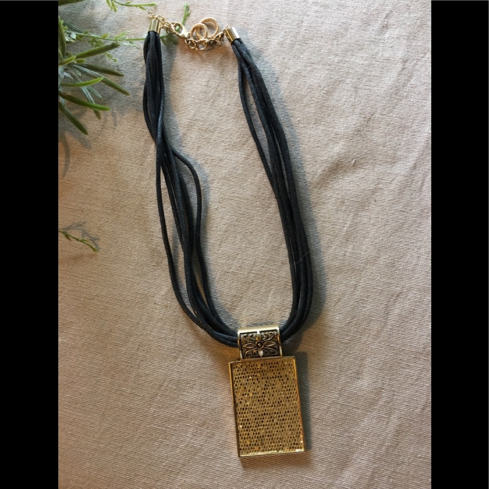 Premier Designs Jewelry Necklace